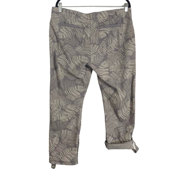 NWOT DEMOCRACY Pant 12 Flex-ellent Grey Palm-Leaf Roll-Tab-Snap Stretch Tropical - Picture 2 of 11